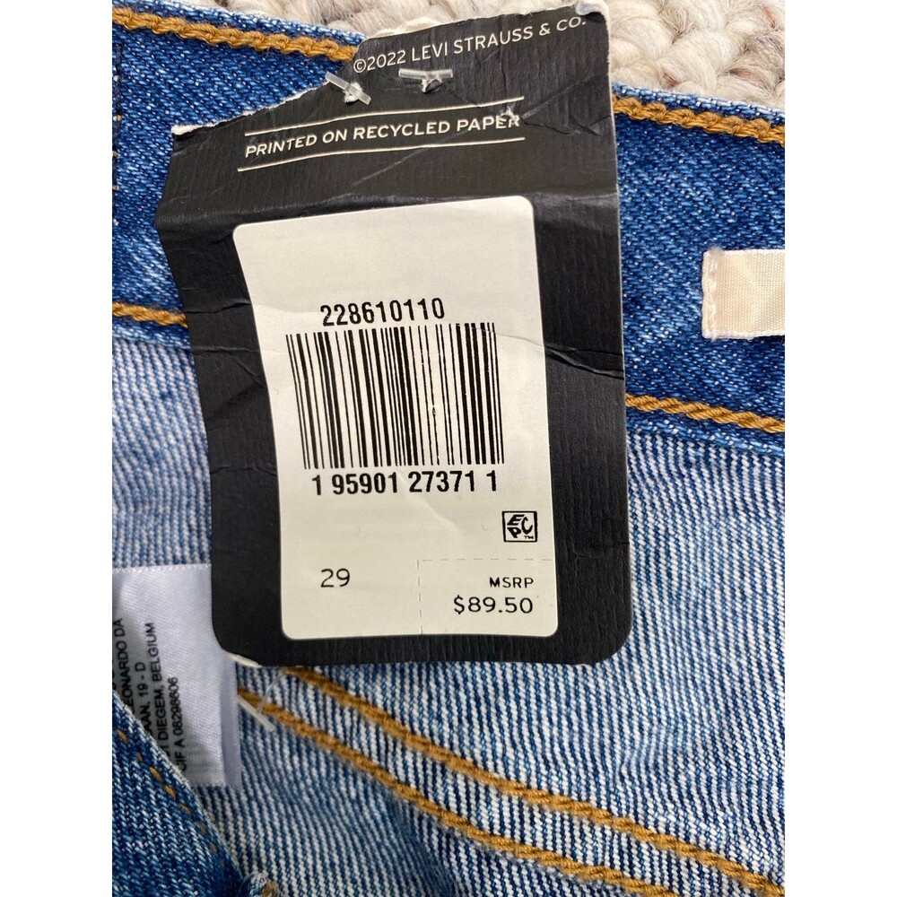 NWT Levi’s Wedgie Icon High Rise Ankle Jeans Tapered Leg Vintage Inspired 29 - Picture 9 of 12